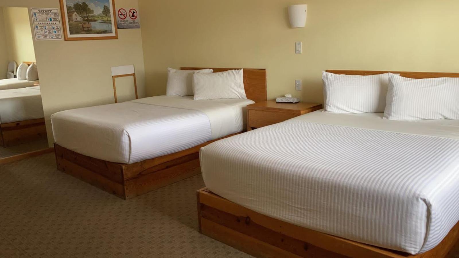 La Huerta Inn & Suites Cuauhtémoc Værelse billede